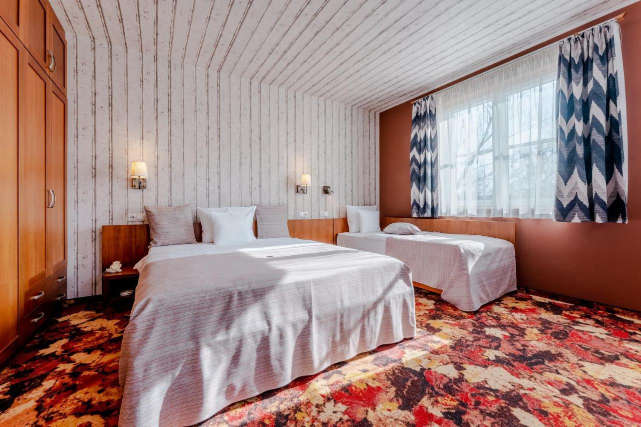 Hotel Lajta Park Mosonmagyaróvár Quarto foto